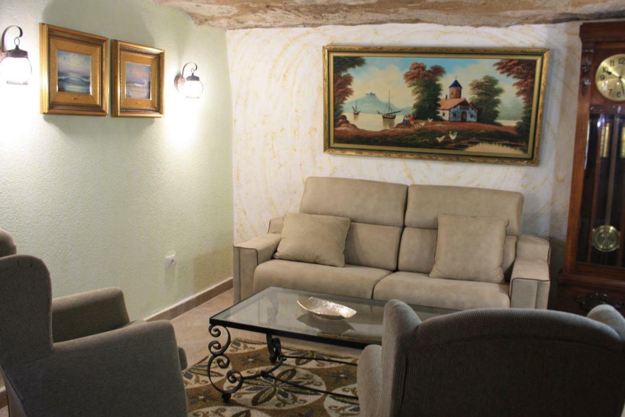 Cueva Sasha Guest House ซานมิเกลเดียโบนา ภายนอก รูปภาพ